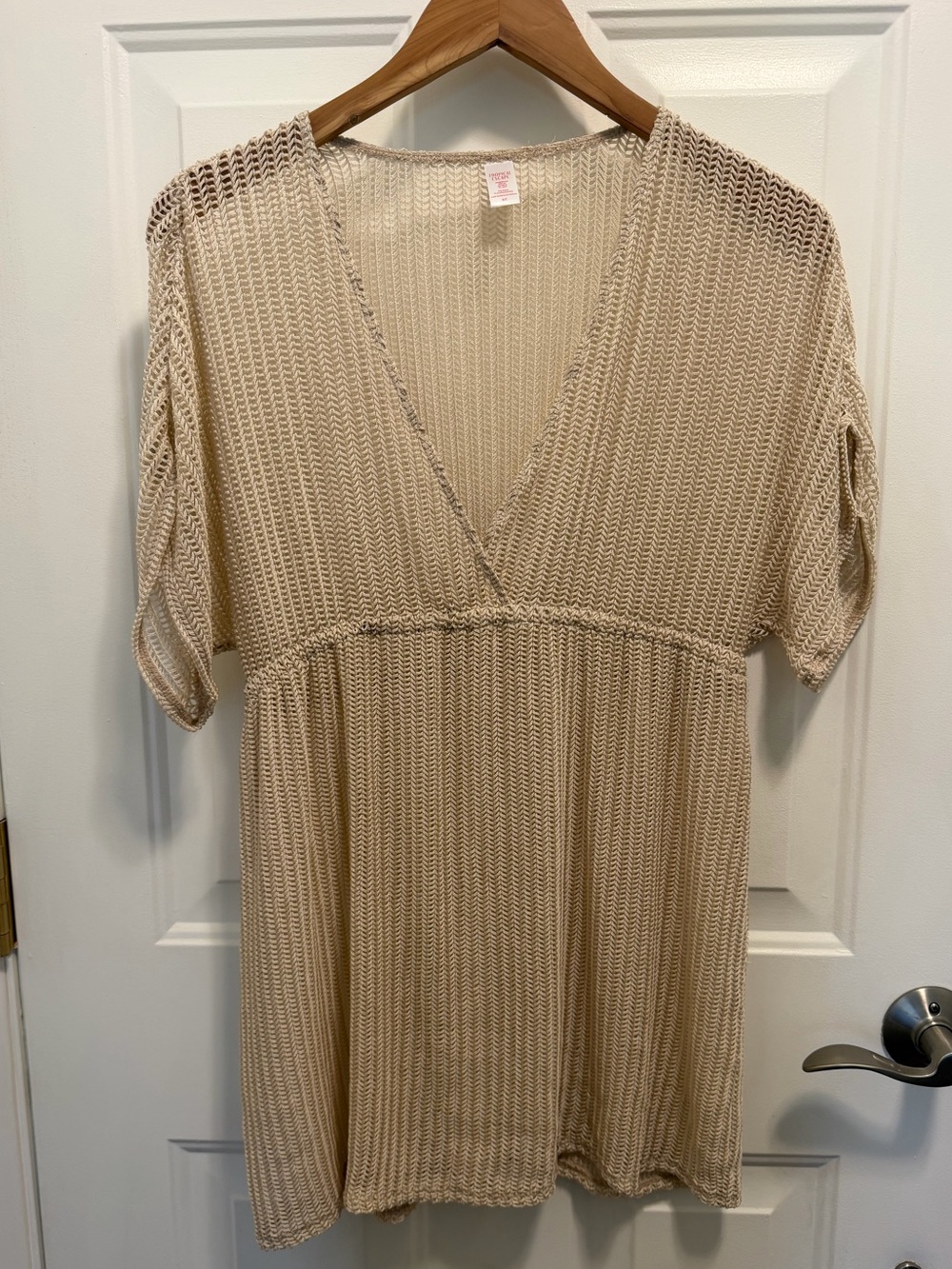 Women’s Tropical Escape V-Neck Short Sleeve Tunic Coverup - Beige - Size Small